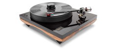 Gold Note Giglio with B-5.1 tonearm and Donatello cartridge