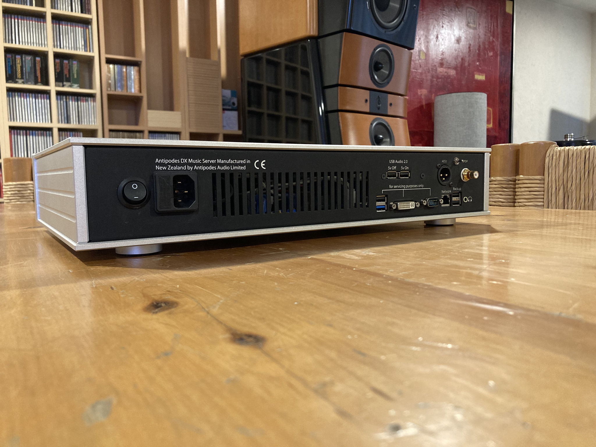 ANTIPODES DX GEN 3 MUSIC SERVER WITH 6 TB SOLID STATE ... 5