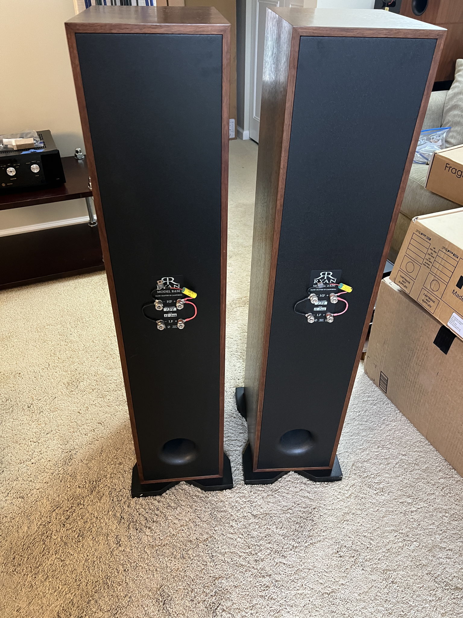 Ryan Speakers R630 Floorstanding 3-Way Speakers - Walnut 3