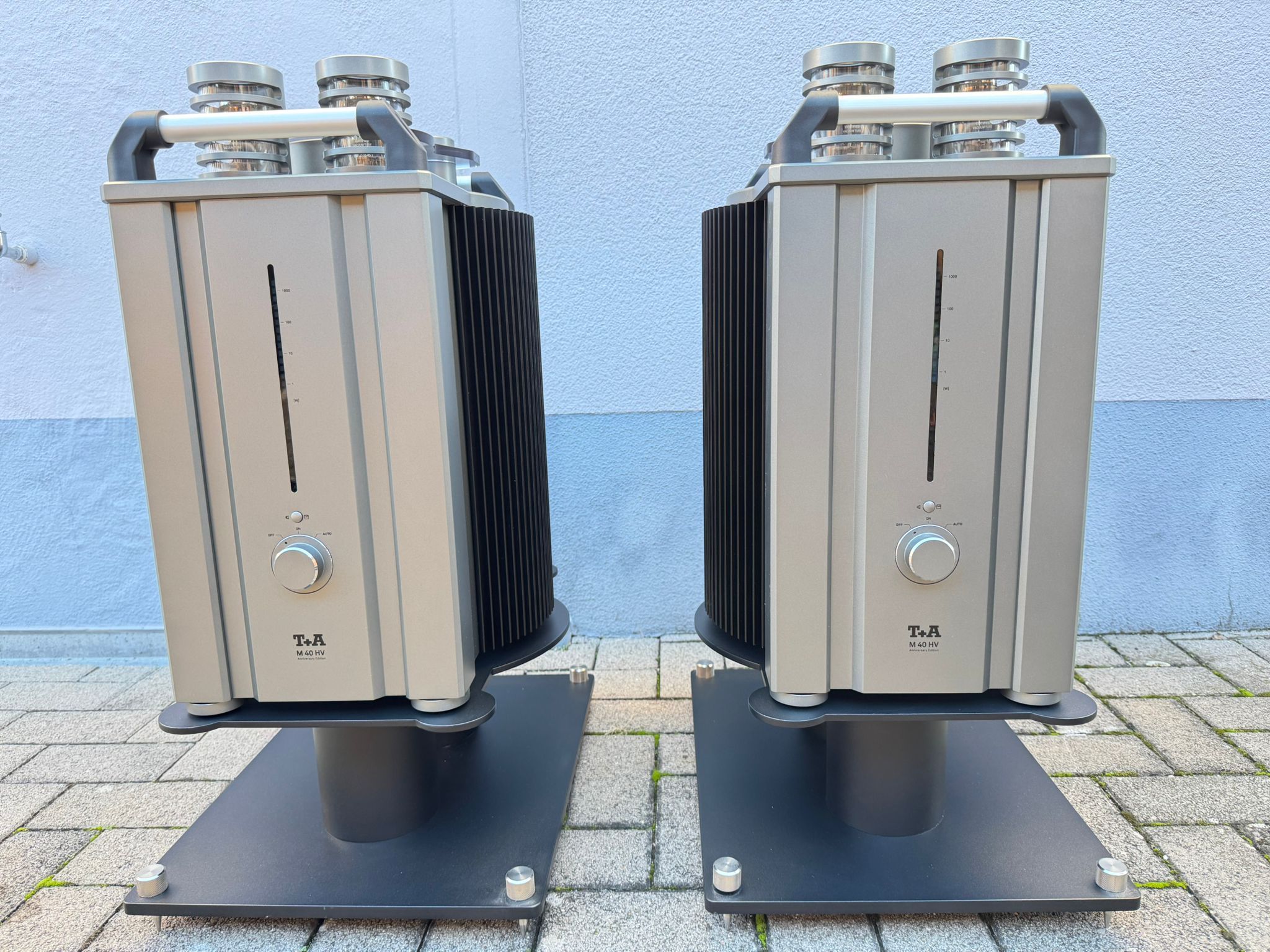 T+A Elektroakustik M 40 M40 HV power amplifier monobloc...