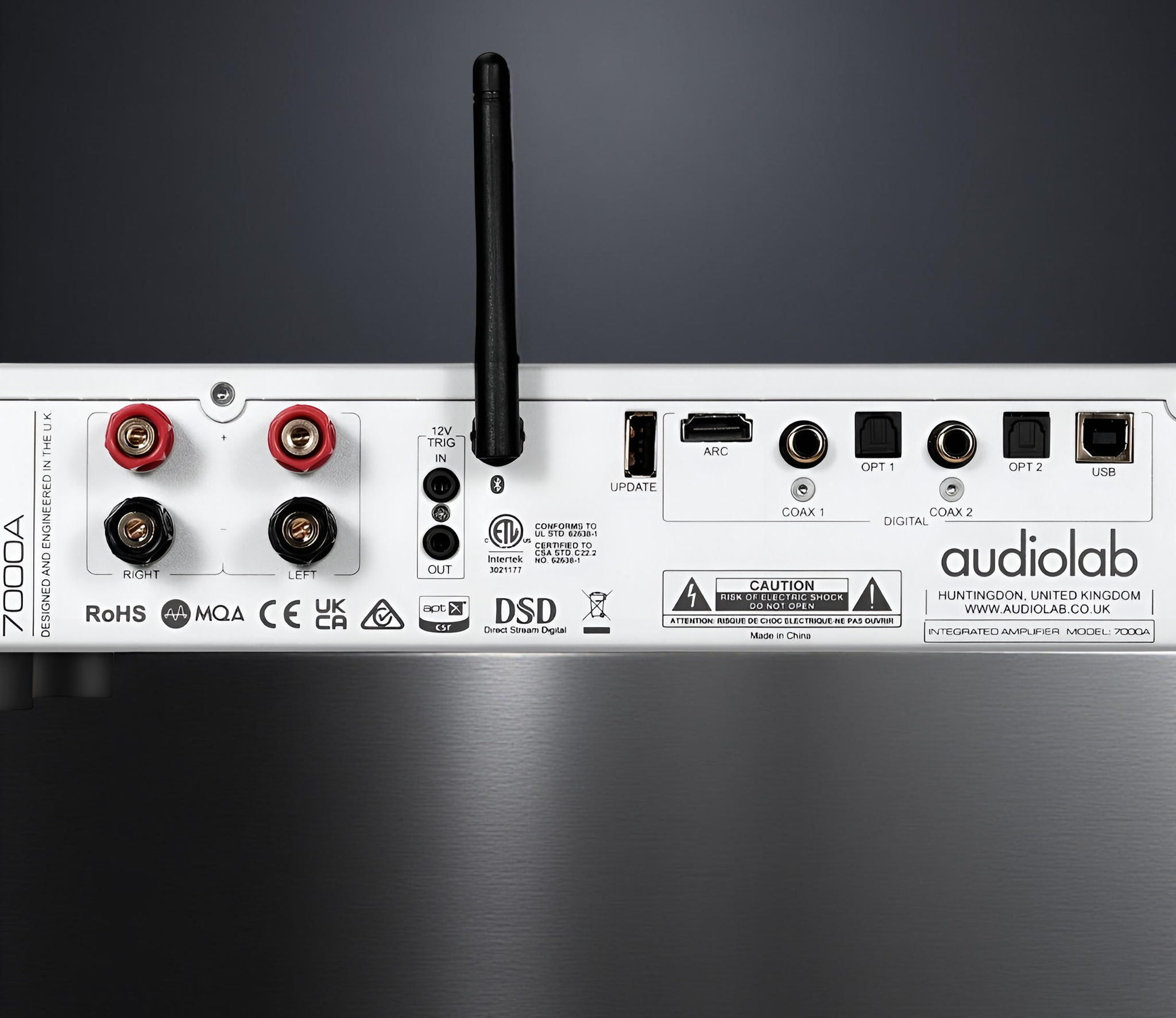 Audiolab 7000A "Best Buy" Award-Winning Integrated Amp 6