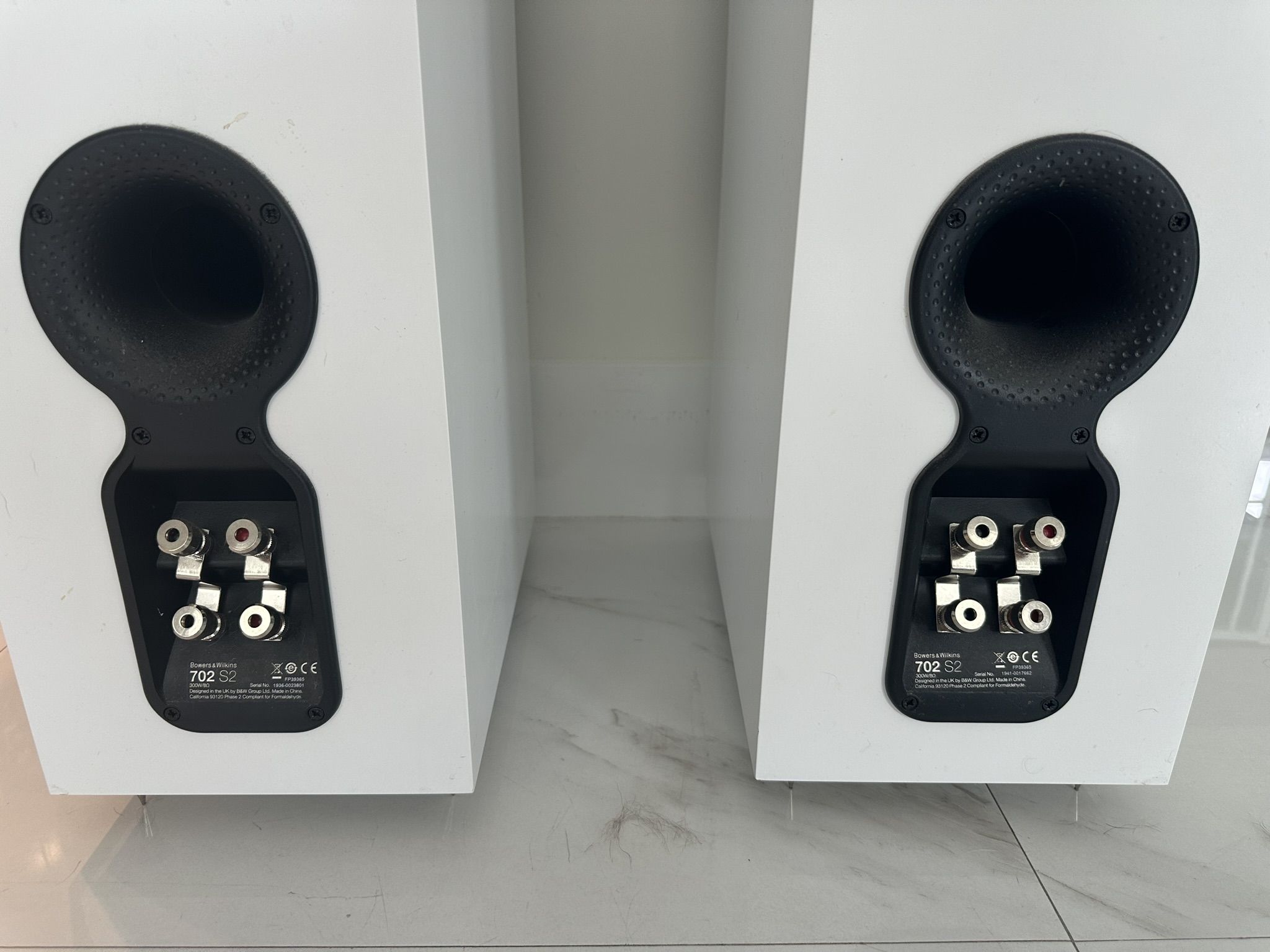 B&W (Bowers & Wilkins) 702 S2 (Pair) 8