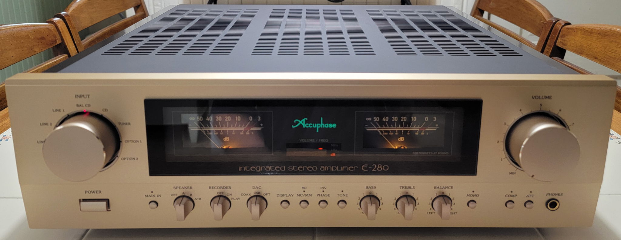 Accuphase E-280 with DAC-60 card