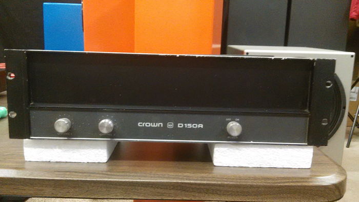 Crown D150A Black Power Amplifer