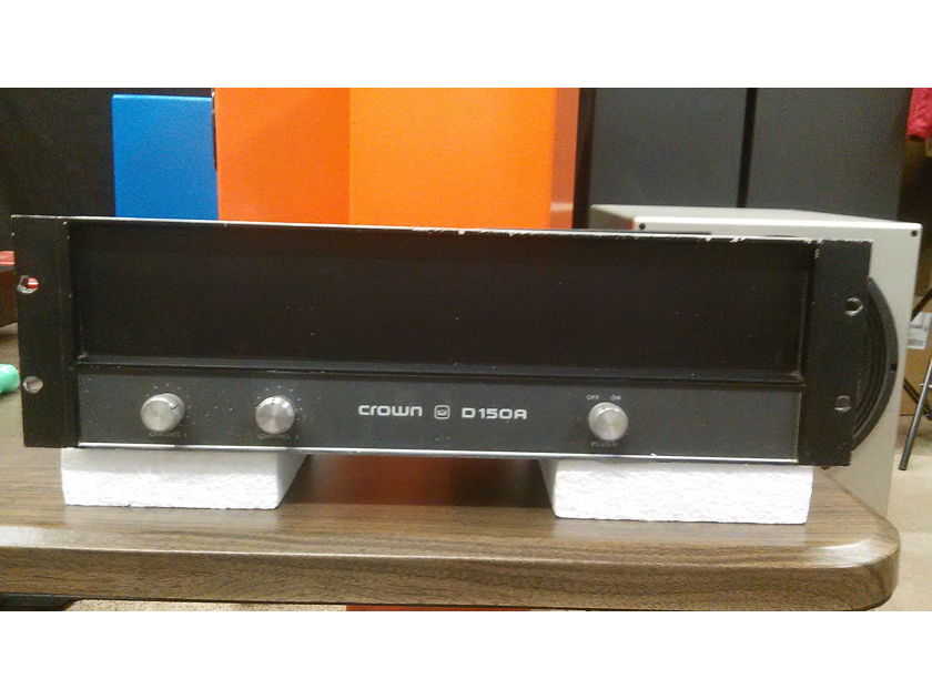 Crown D150A Black Power Amplifer