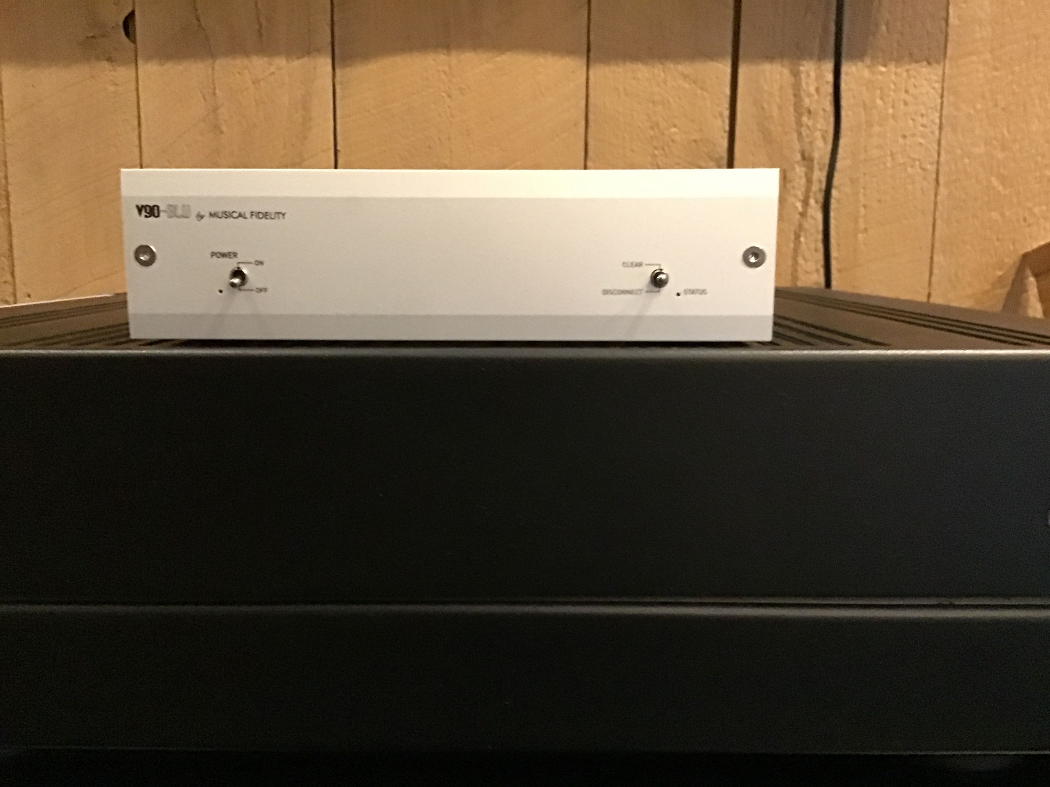 Musical Fidelity v90-blu 2