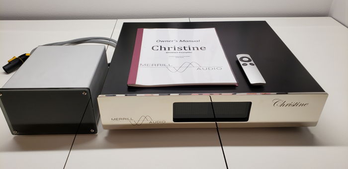 Merrill Audio Christine Reference Preamplifier and Powe...
