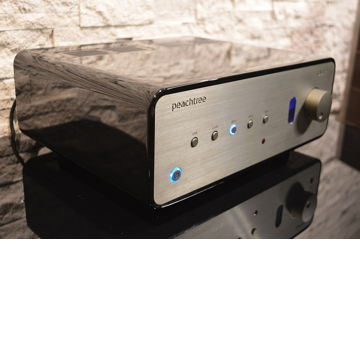 Peachtree Audio nova220SE Integrated Amp, DAC, Headphom...
