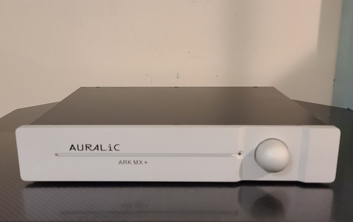 Auralic ARK MX+ DAC.