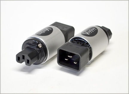 VooDoo Premium 20 amp to 15 amp IEC Adapter