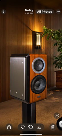 Like New TAD CE1TX pair with TAD stands For Sale | Audiogon