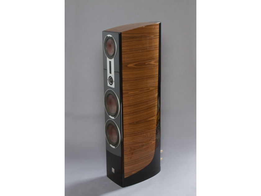 DALI Epicon 8 Mint reference speakers
