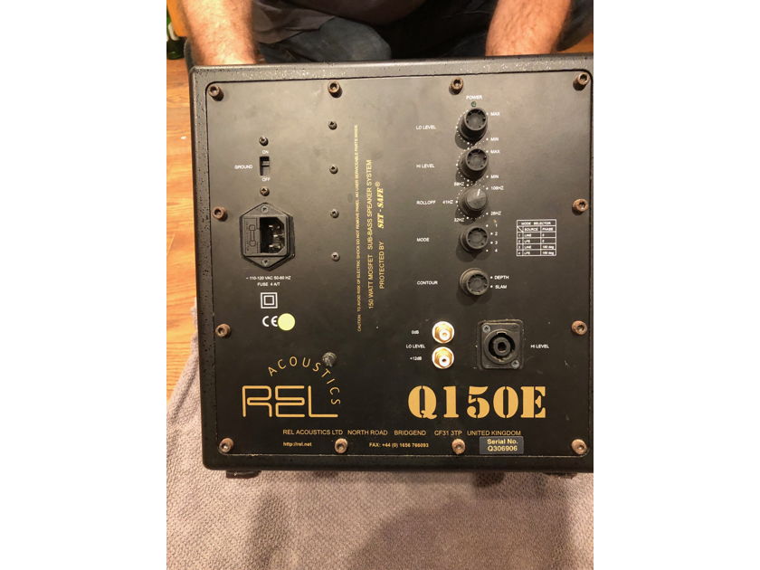 REL Acoustics Q-150e