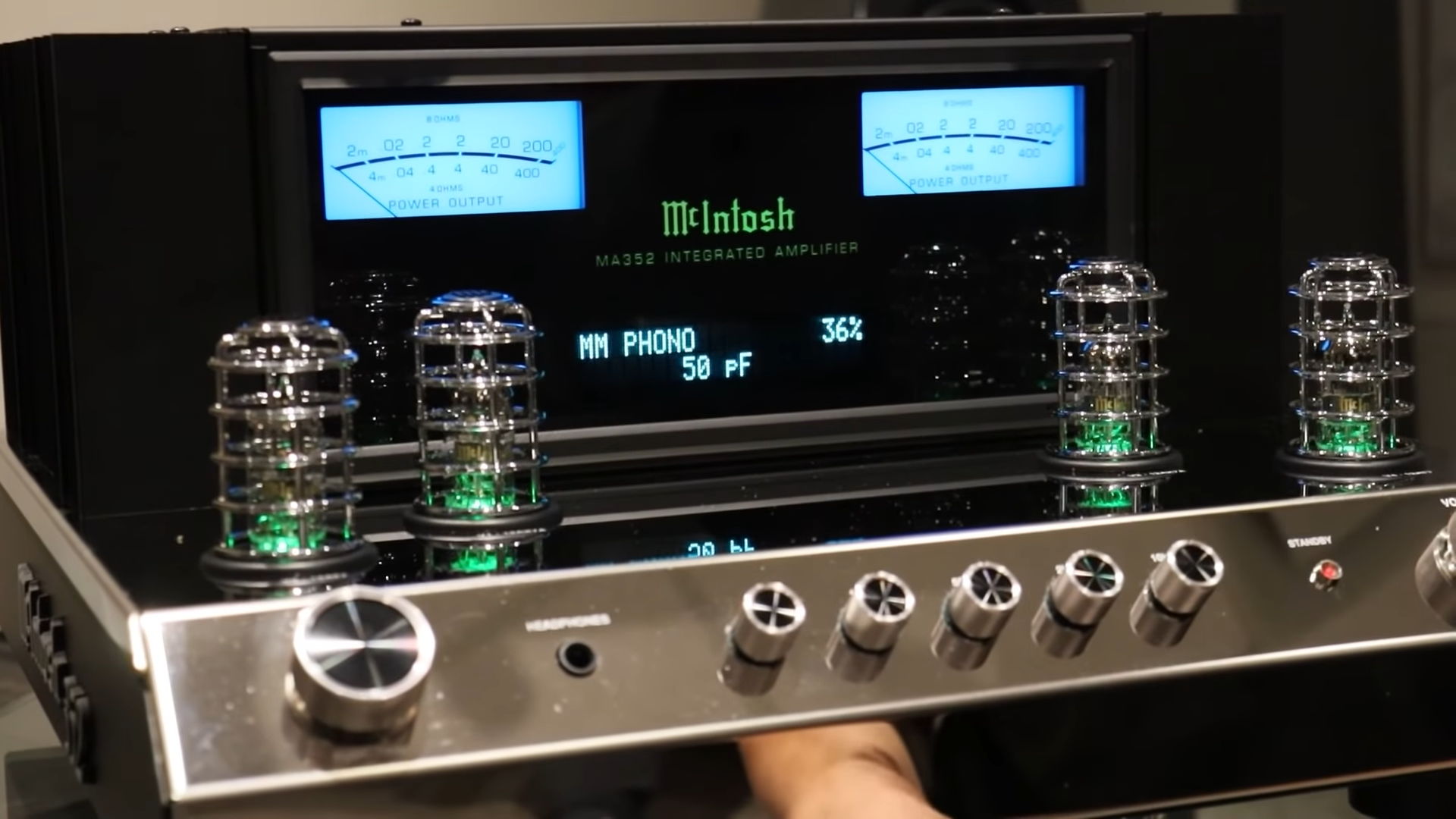 McIntosh MA352 2