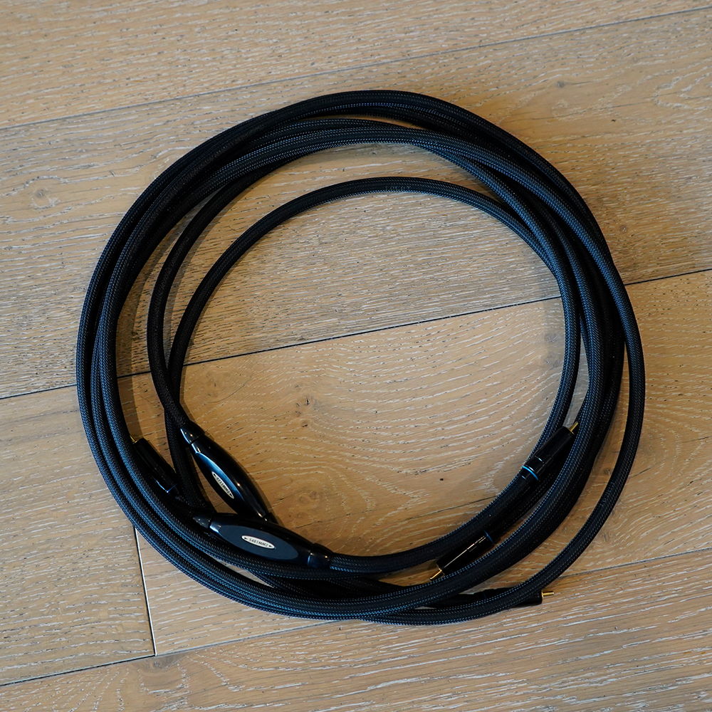 Transparent MM2 MusicLink Super RCA Interconnect, 10ft,...