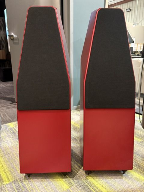 Wilson Audio Sabrina X Certified Authentic™ Never Titled 3