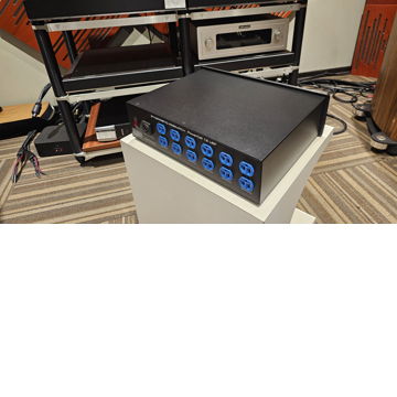 Synergistic Research Powercell 12 UEF
