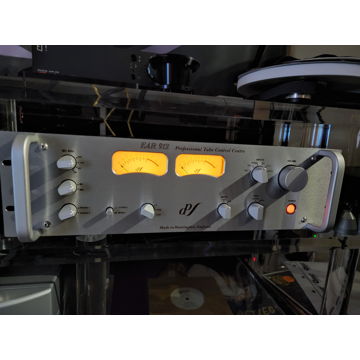EAR -- 912 Tube Linestage Preamp and Phono Preamp Combo...