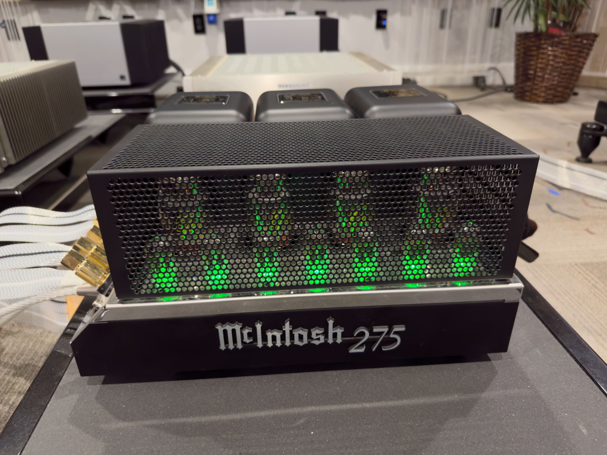 McIntosh MC275 MkVI / Mk6 (Upgraded Tubes!)