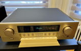 Accuphase C-2150 Preamp