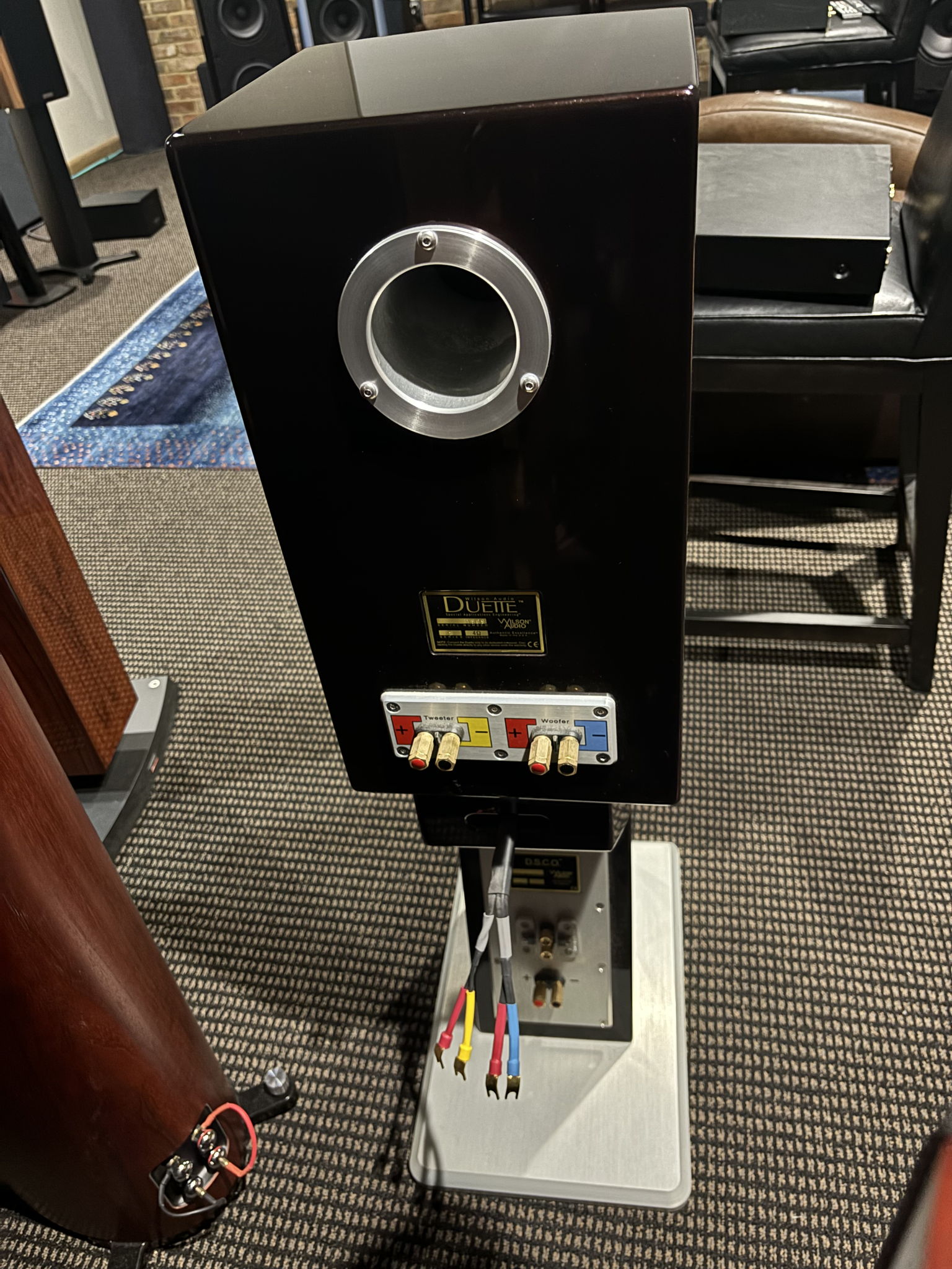 Wilson Audio Certified Authentic™ Pre-Owned Duette 2's ... 8