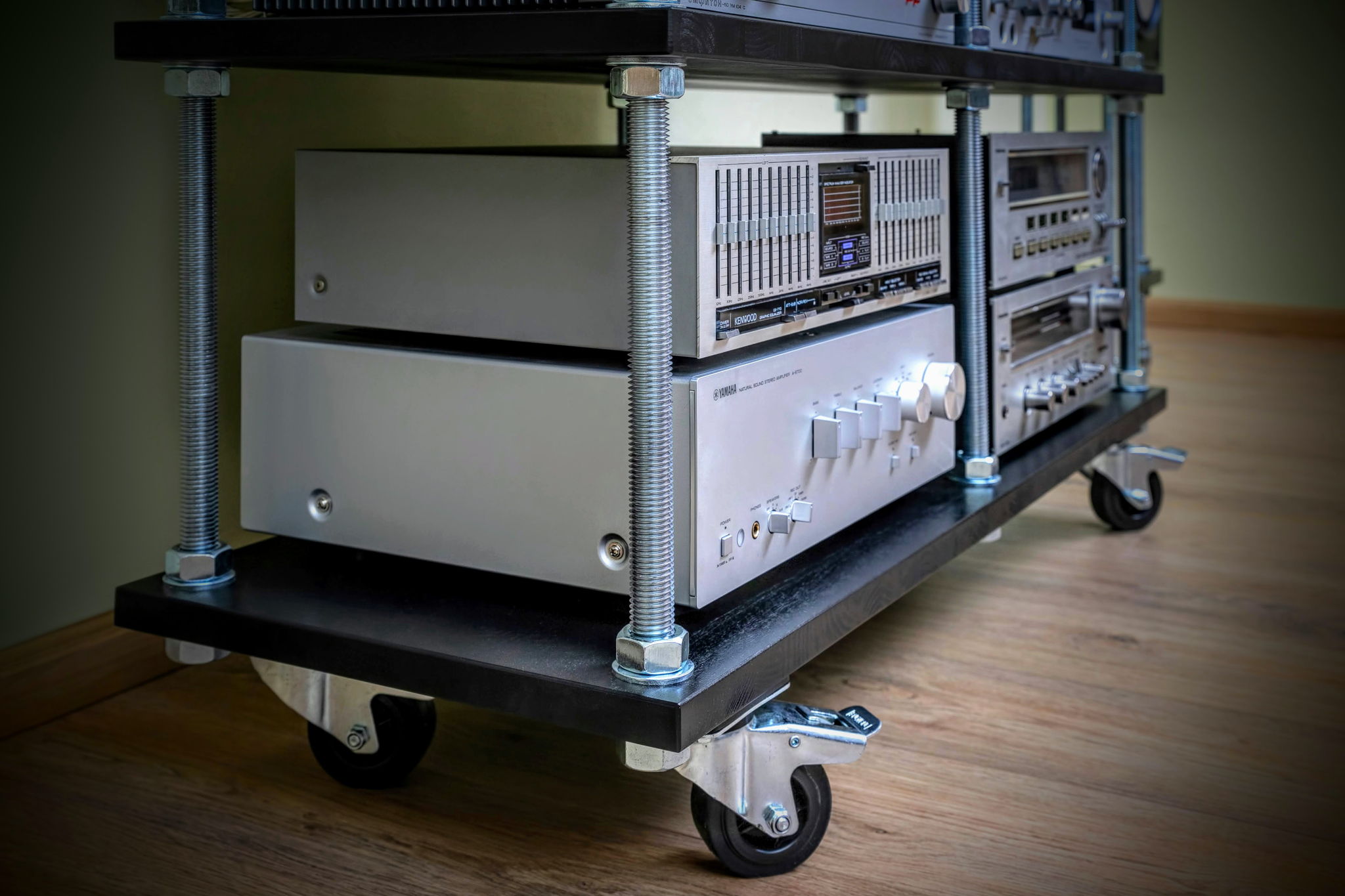 Double width adjustable audio rack on wheels 4