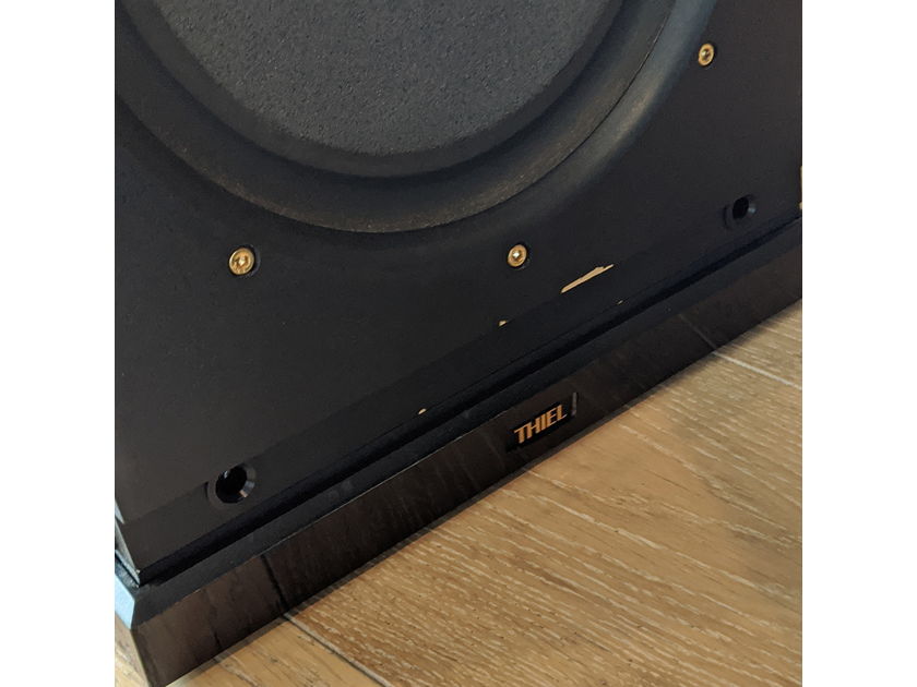 Thiel CS2.3 Loudspeaker Pair in Black Gloss Finish