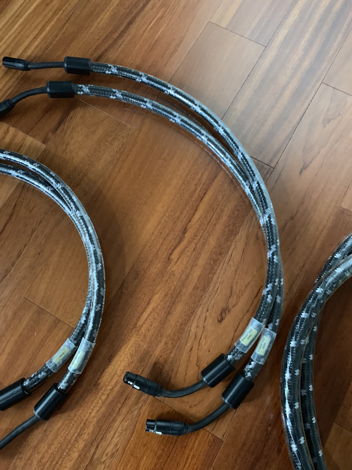 Straightwire Crescendo II, 1 meter pair of XLR Cables
