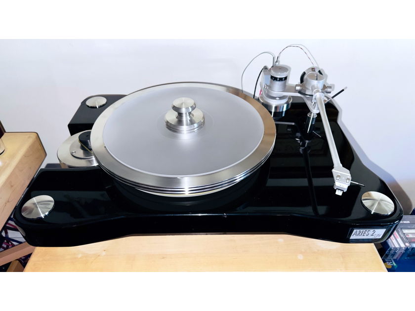VPI Aries 2 Extended ( Includes: JMW-12 aluminum, SDS, Periphery Ring, HR-X Record Weight )