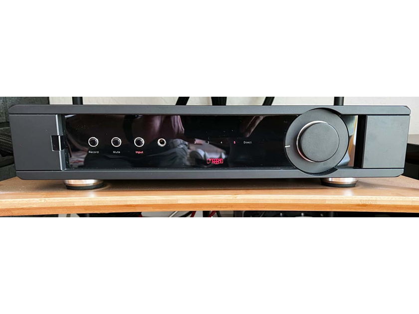 Rega Aethos Integrated Amp - one owner - 9/10 condition. PRICE REDUCED