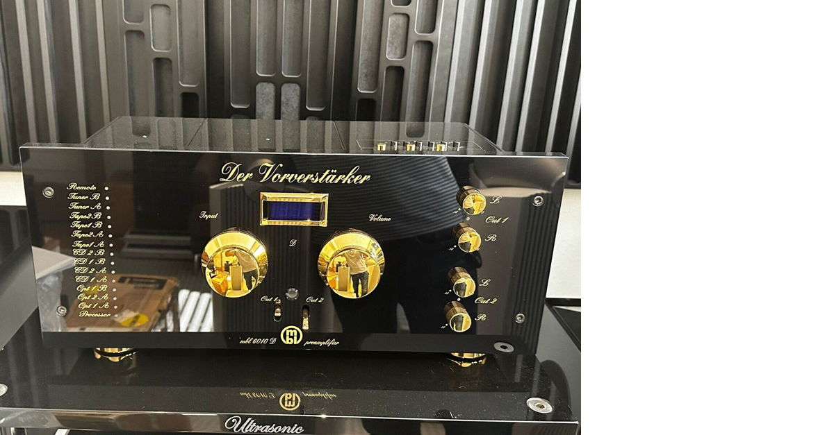 MBL Reference 6010D Preamp Piano Black Rem... For Sale Audiogon