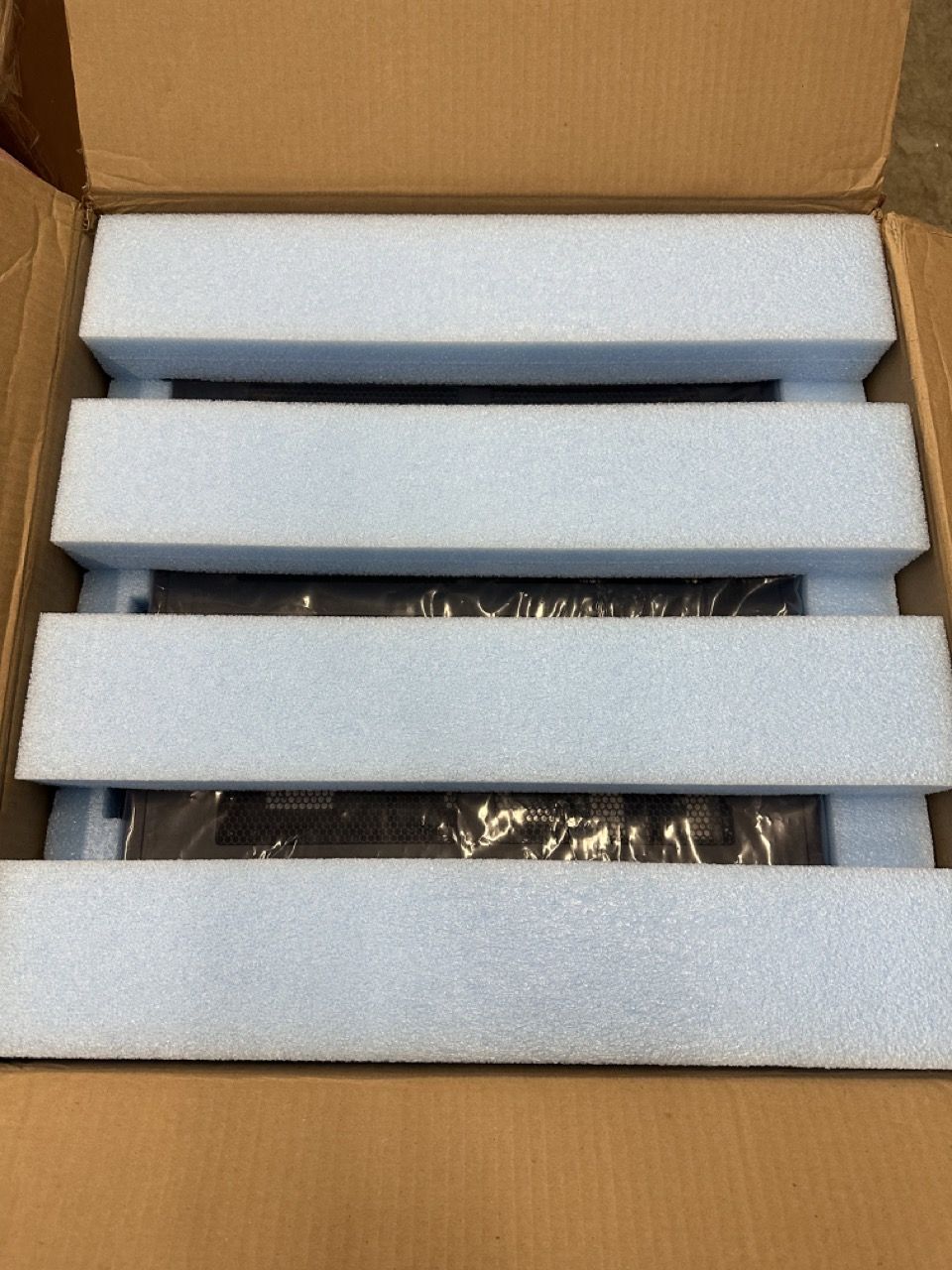 Aesthetix IO Eclipse Phono/Preamp w/ Dual Power Supplie... 9