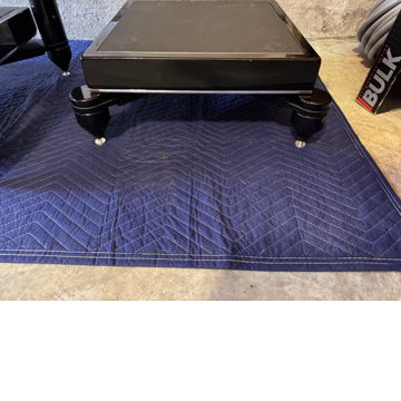 Critical Mass Systems Maxxum amplifier stand