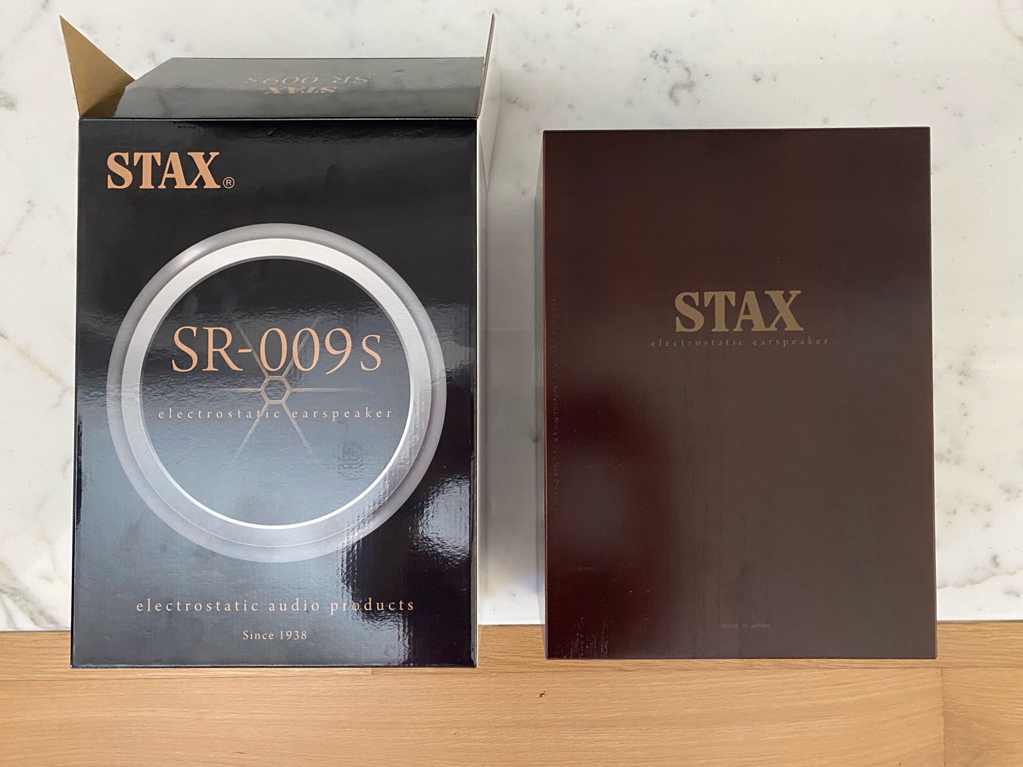 Stax SR-009S and SRM-T8000 (Used) 2