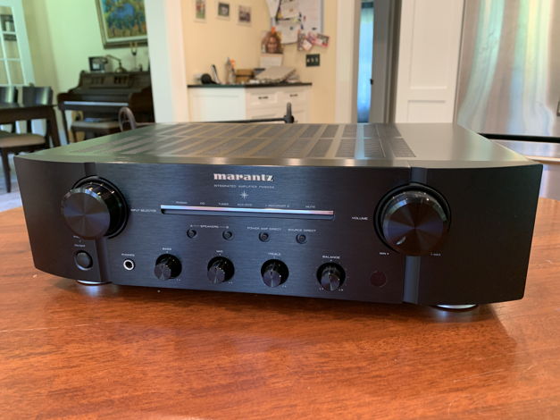 Marantz PM8004 - one owner, lightly used, excellent con...