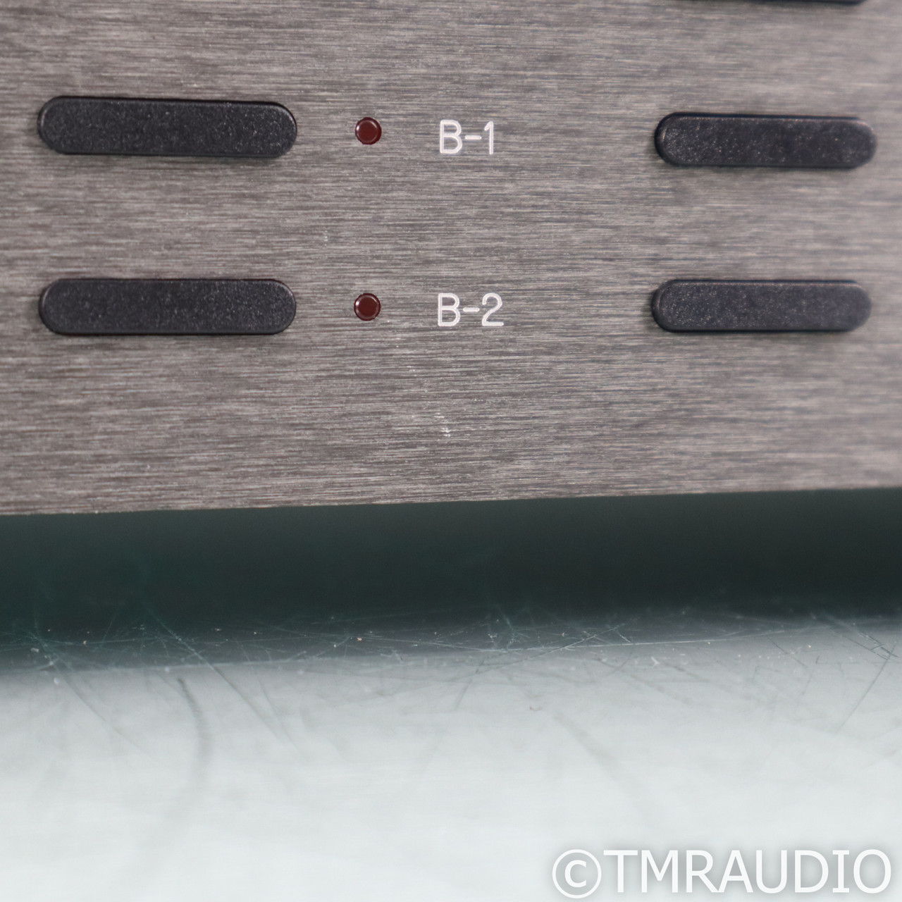 Krell KRC-2 Stereo Preamplifier (73849) 8