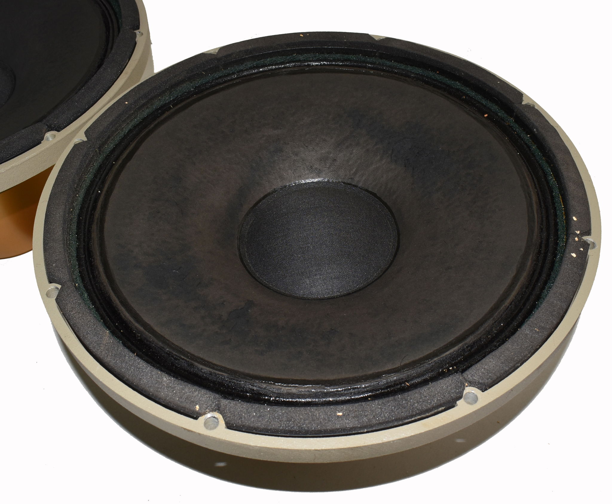 Tannoy GOLD LSU/HF/15/8/ 15" 8-Ohm High Efficiency Ste... 11