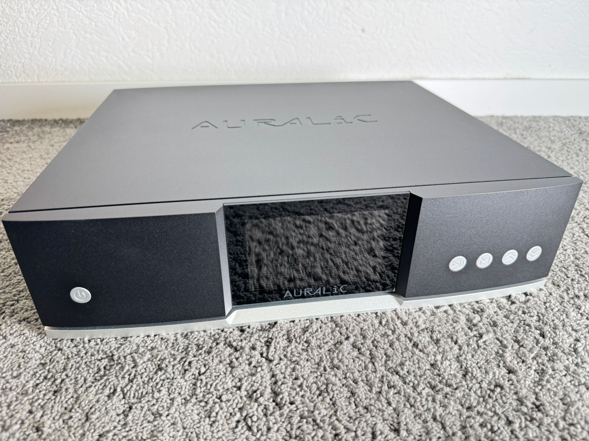 Auralic Aries G1.1 streaming bridge transport 2