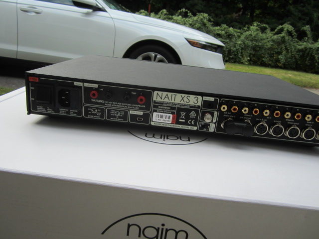 Naim XS3 AND Flatcap XS with cables 6