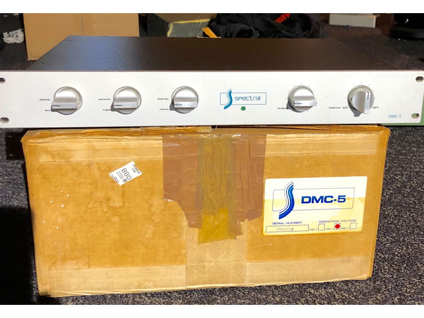 Spectral DMC-5 RCA Clasic W Phono.