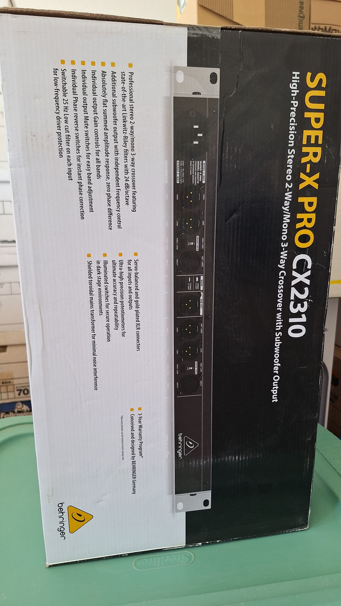 Behringer Super-x Pro CX2310 High Precision Stereo 2-Wa... 6