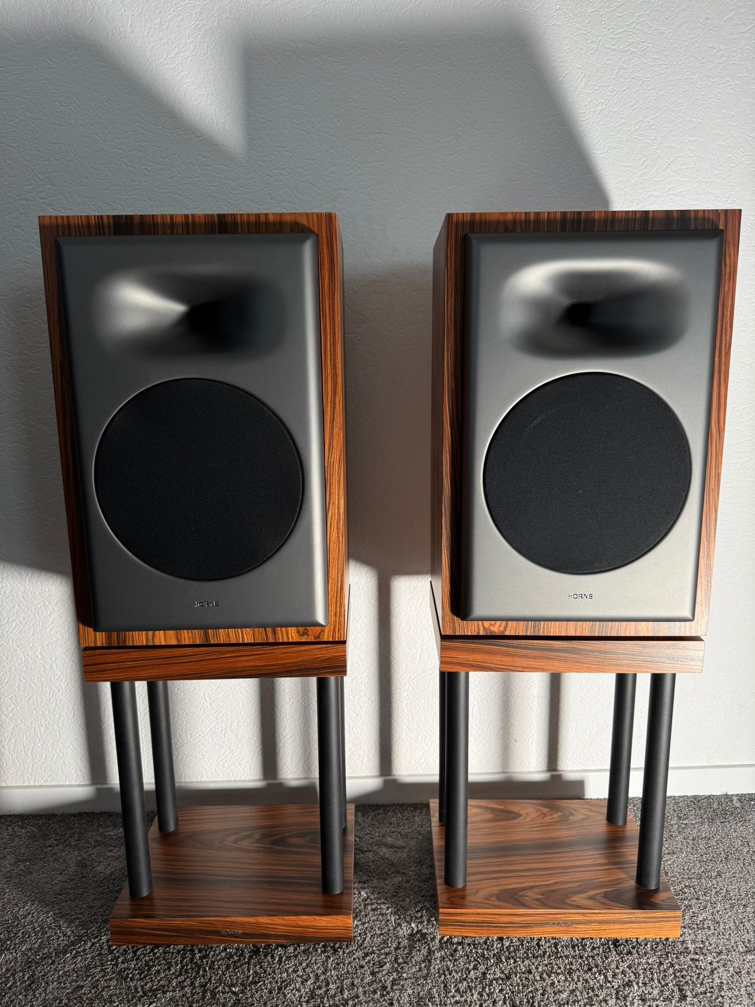 hORNS by Autotech POLAND FP-10 MK3 speakers with stands...