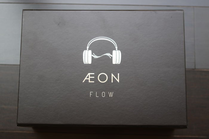 Mr. Speakers Aeon Flow Closed Back