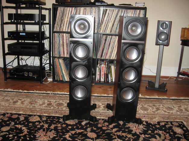 KEF Q500 Speakers