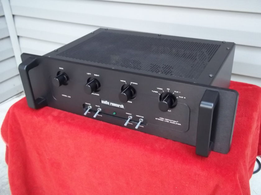 Audio Research LS-3  Line Stage preamplifier, Excellent condition
