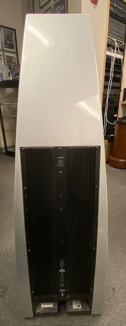 Meridian DSP7200 2