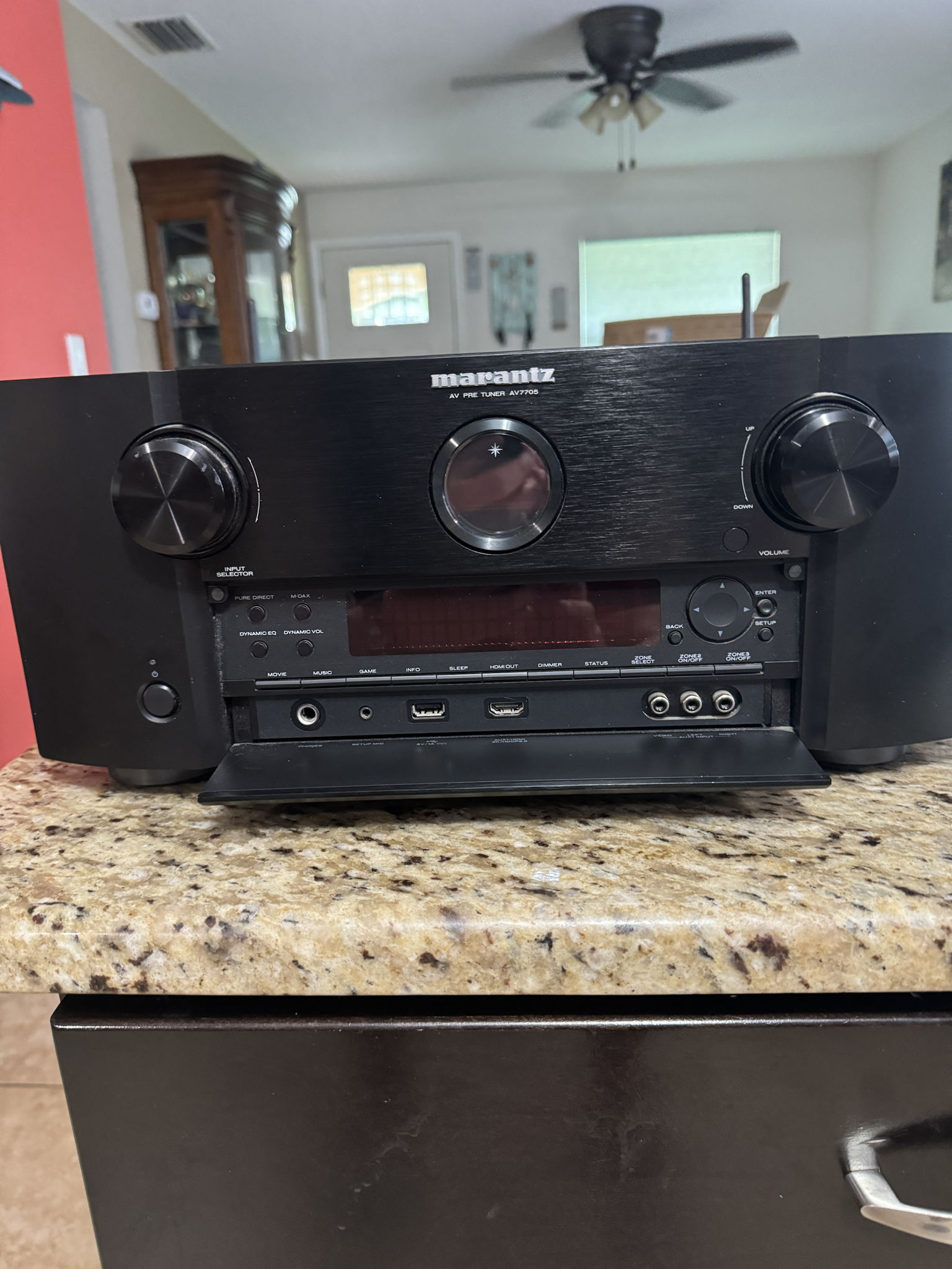 Marantz AV7705 2