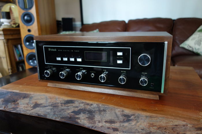 McIntosh MR80 FM tuner with Custom Wood Case
