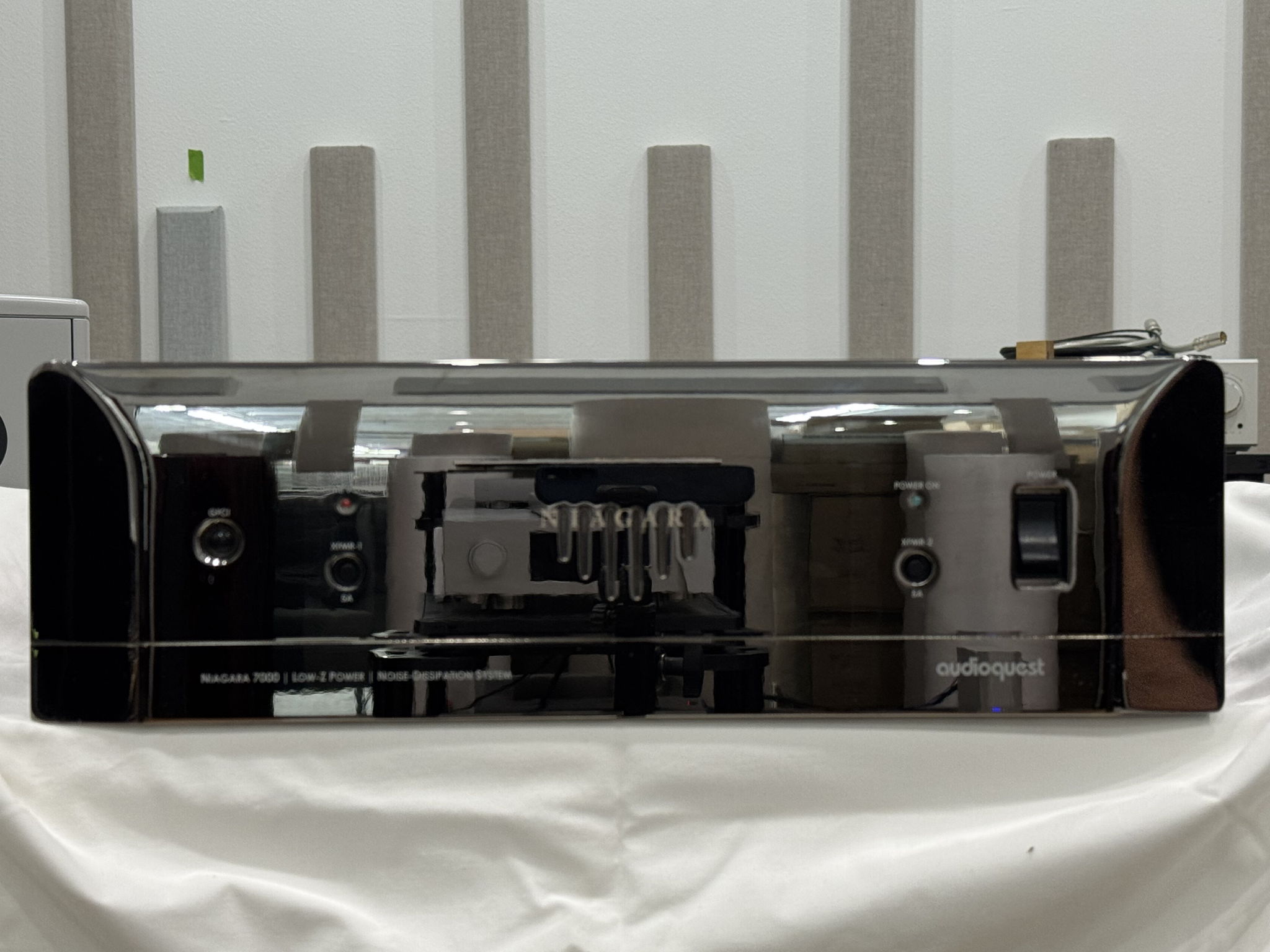 AudioQuest Niagara 7000