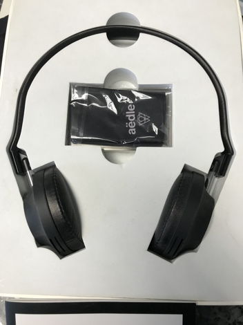 Thorens Aedle V1 Headphones